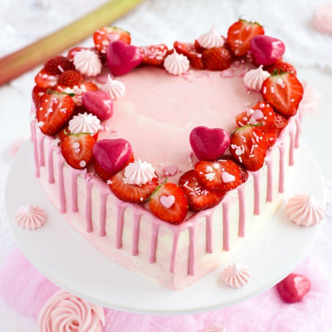 Herztorte “Marmeladenherz” mit Erdbeer-Rhabarber-Füllung - Marmeladenherz
