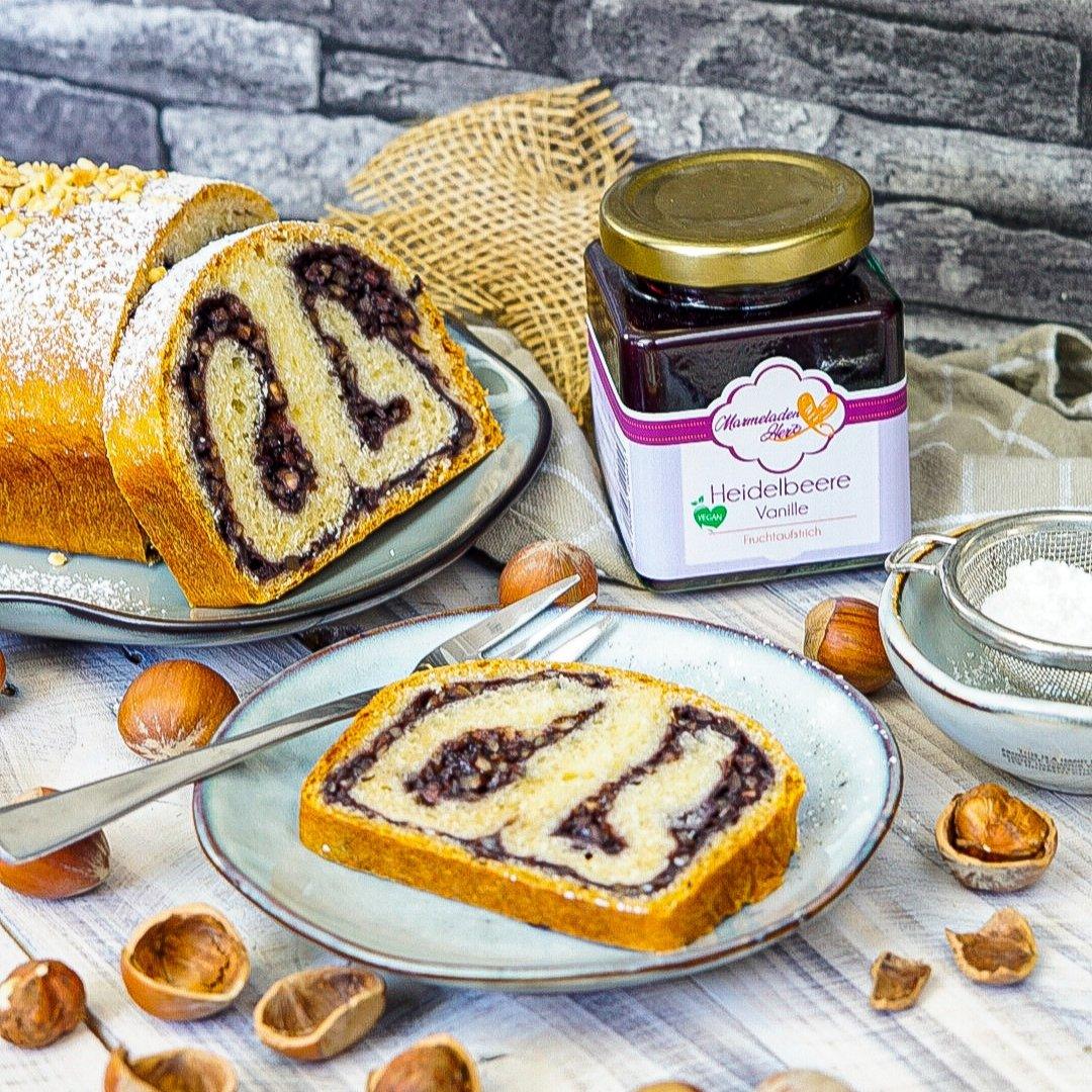 Fruchtiger Heidelbeer Nusskuchen - Marmeladenherz